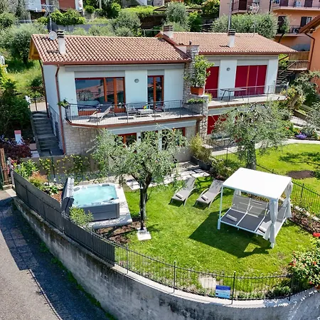 Maison Sabina Con Splendida Vista Ed Idromassaggio Brenzone sul Garda