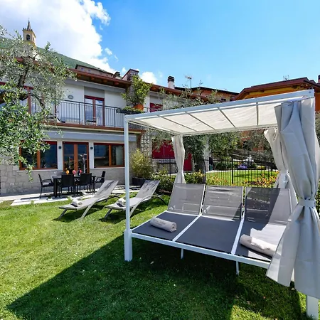 Maison Sabina Con Splendida Vista Ed Idromassaggio Brenzone sul Garda
