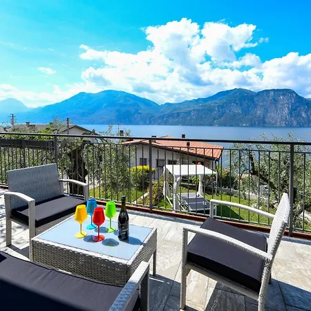 Maison Sabina Con Splendida Vista Ed Idromassaggio Brenzone sul Garda